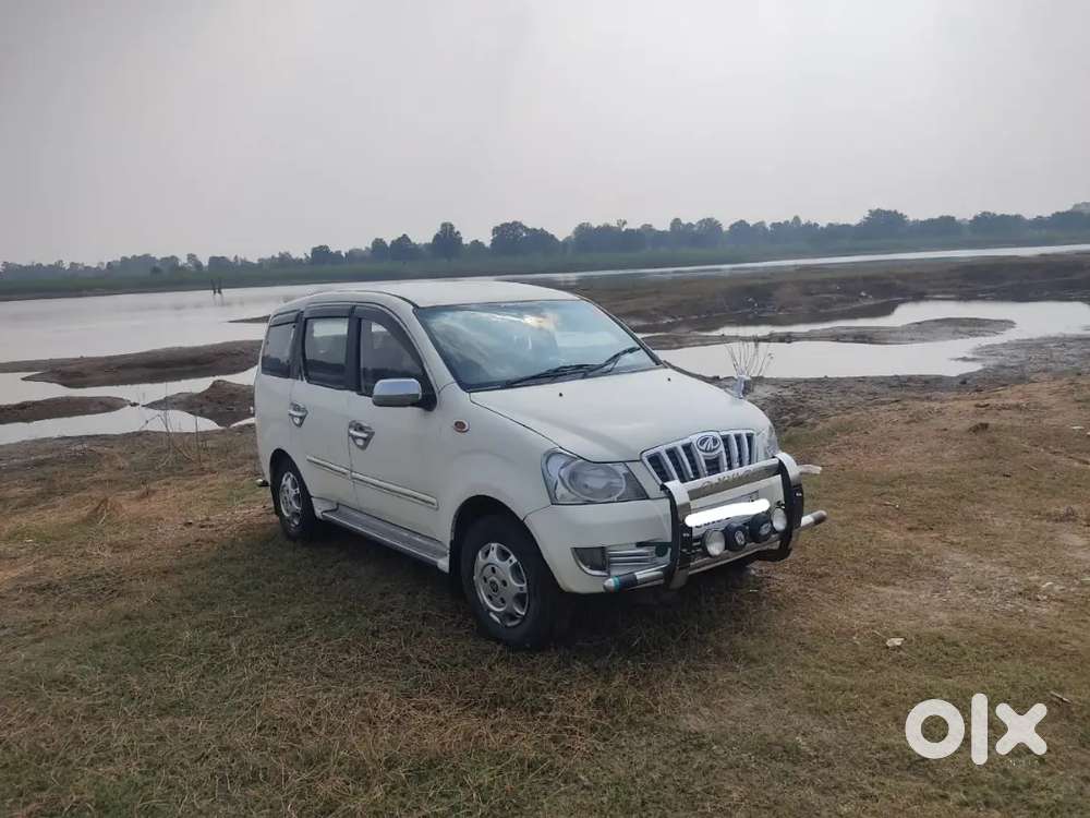 Mahindra Xylo Available