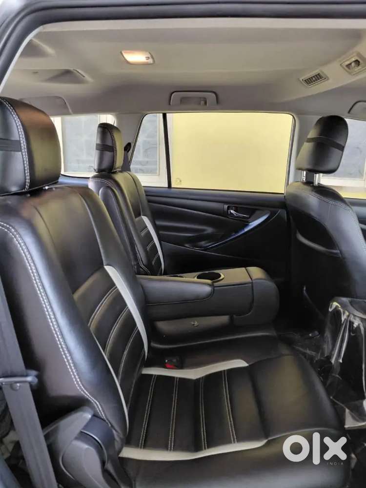 Toyota Innova Crysta 2023 Diesel 20000 Km Driven