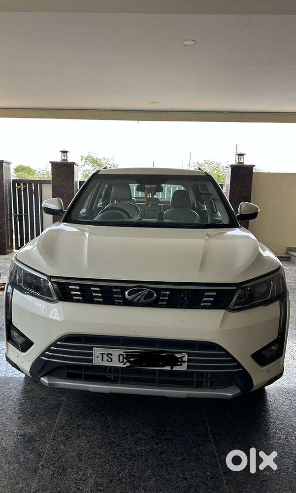 Mahindra Xuv300 (o)petrol Amt 2021 Top Model