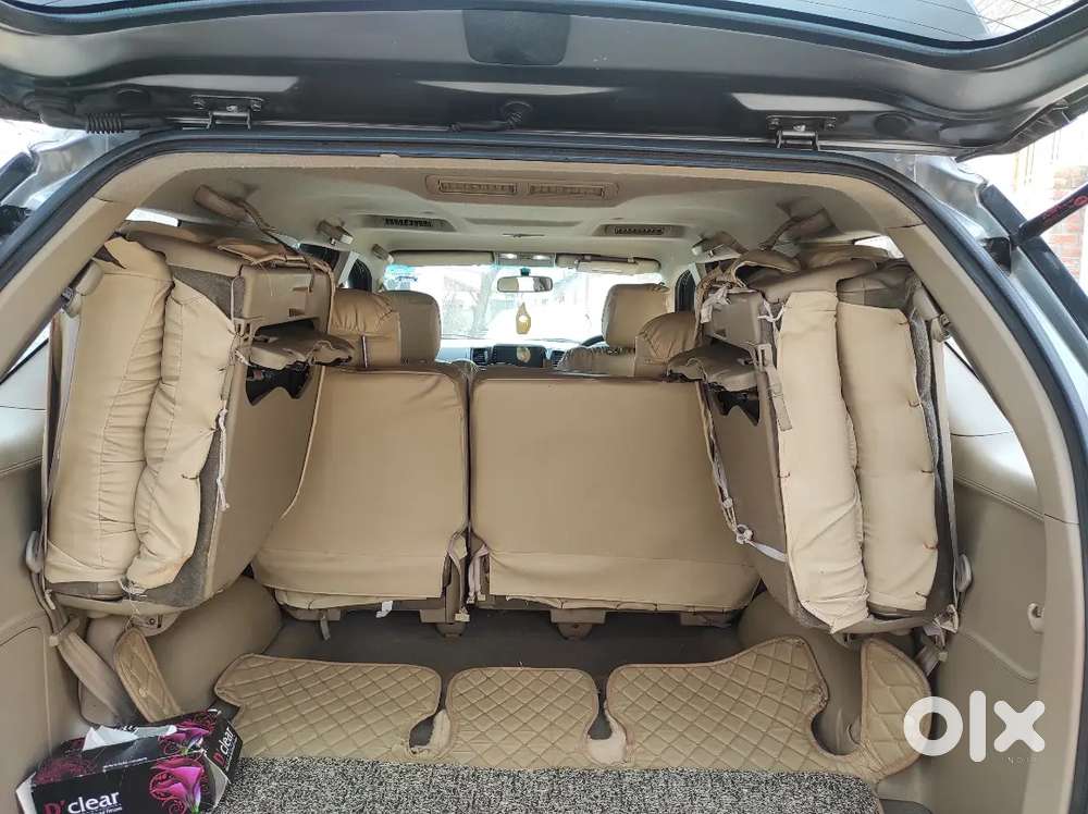 Toyota Fortuner 4*4 Manual