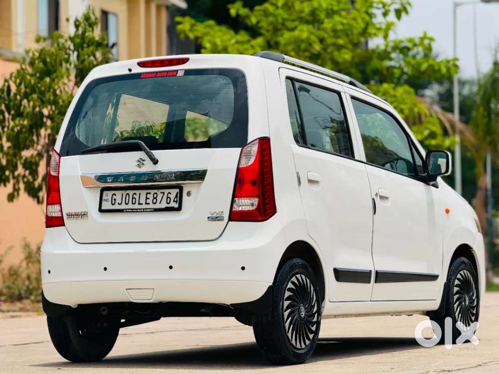 Maruti Suzuki Wagon R 1.0 Vxi Amt, 2018, Petrol
