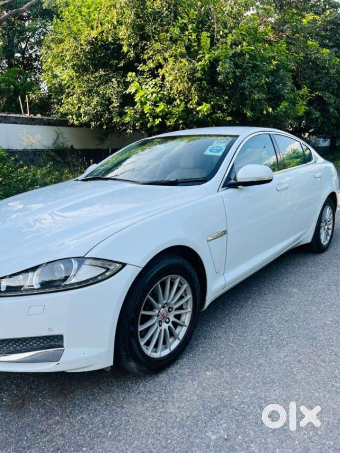 Jaguar Xf 2.0 Diesel Portfolio, 2016