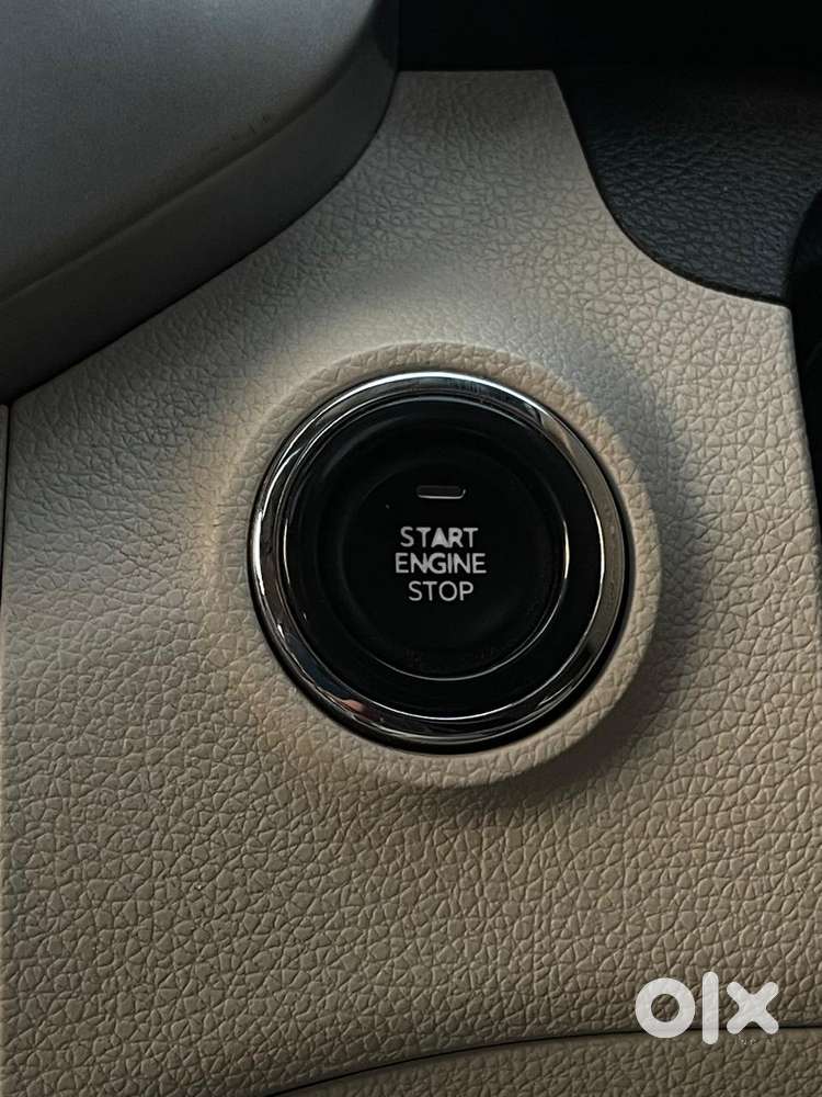 Mahindra Xuv300 W8 Diesel, 2023, Diesel