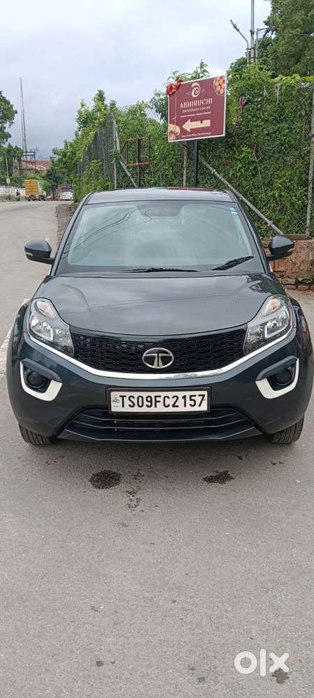 Tata Nexon 1.5 Revotorq Xm (s), 2018, Petrol