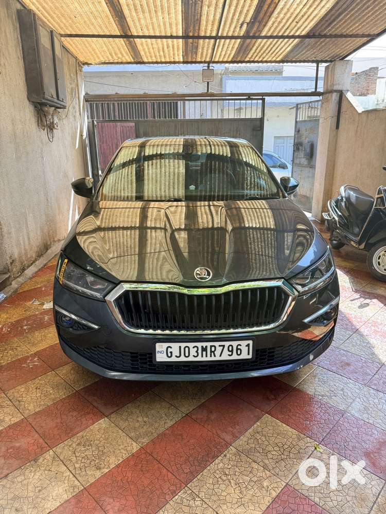 Skoda Slavia 2022 Petrol Well Maintained
