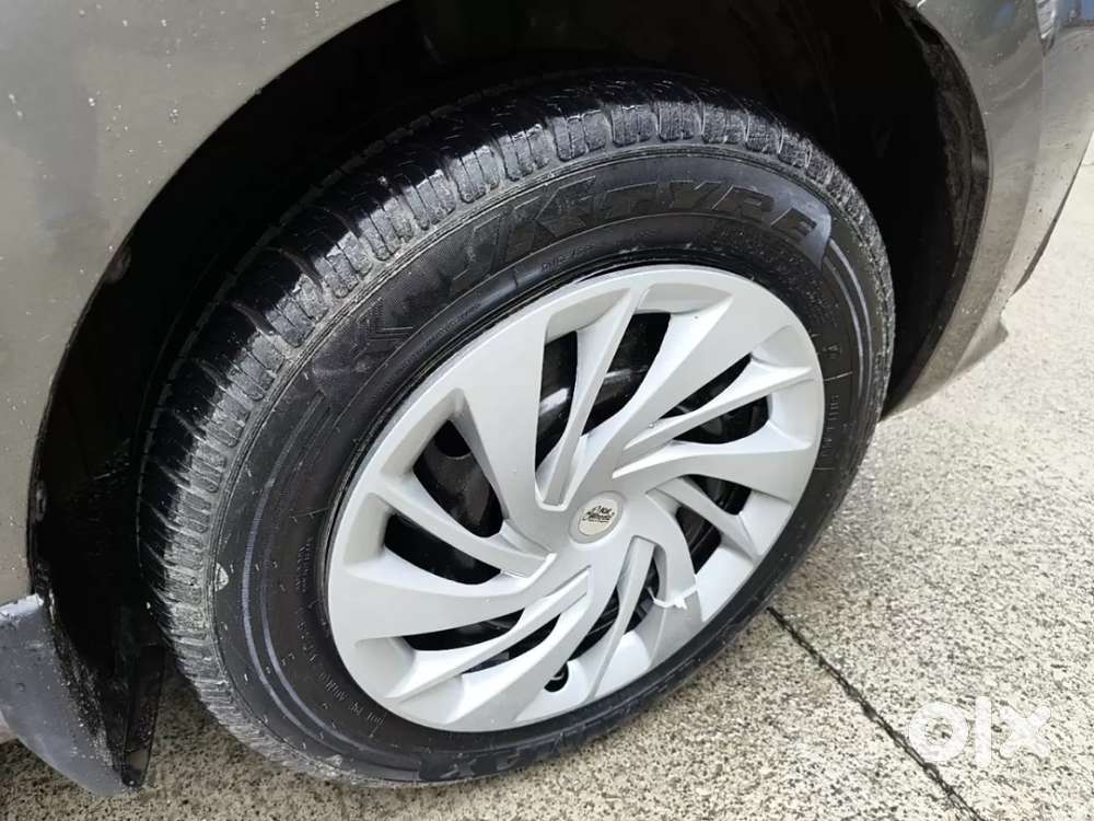 Maruti Suzuki Ertiga 1.5 Vxi, 2020, Petrol