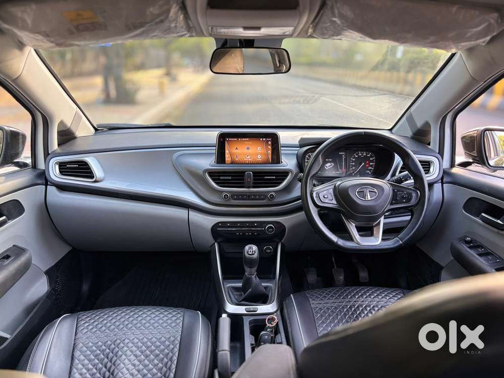 Tata Altroz Xz, 2020, Petrol