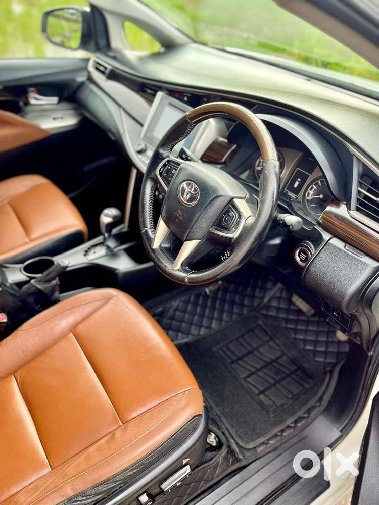 Toyota Innova Crysta 2016 December Diesel Automatic