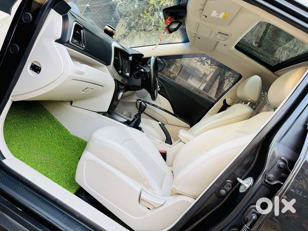 Mahindra Xuv300 W8 Option Diesel, 2021, Diesel