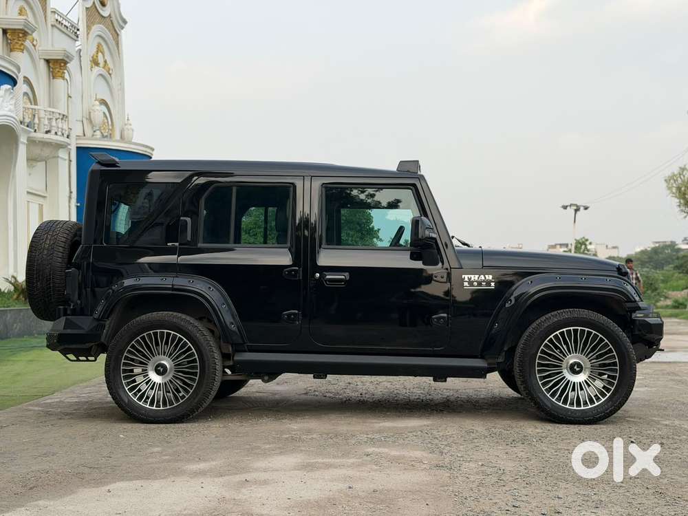 Mahindra Thar Roxx Mx3 Petrol At 2wd, 2026, Petrol