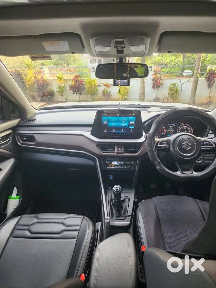 Maruti Suzuki Brezza 2024 Zxi Smart Hybrid