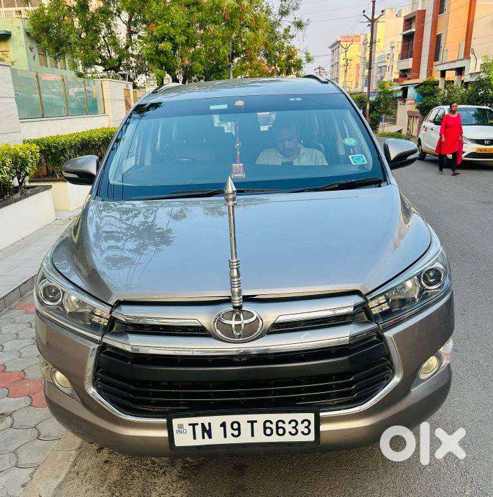 Toyota Innova Crysta 2.4 V 7 Str, 2016, Diesel