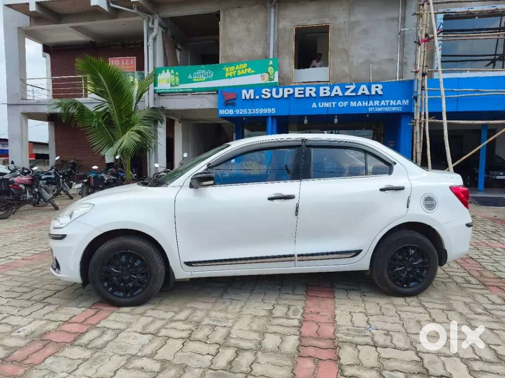 Maruti Suzuki Dzire 1.2 Vxi, 2021, Petrol
