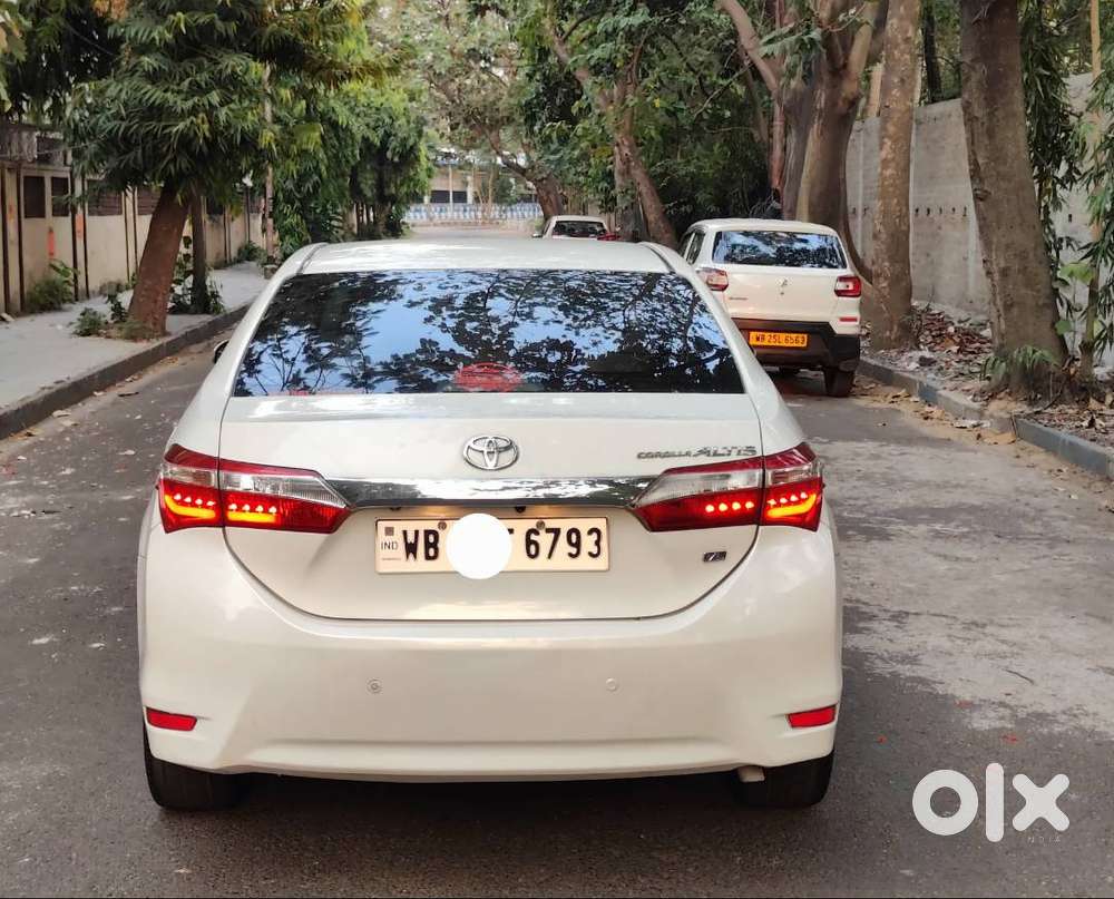2015 Corola Altis