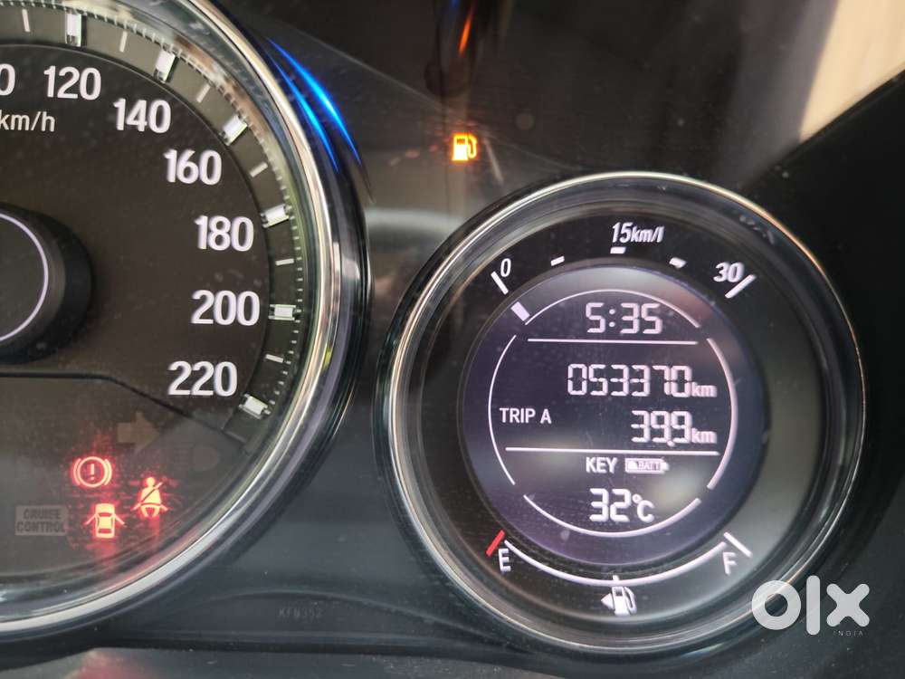 Honda City 1.5 V 4th Gen I-vtec Mt, 2017, Petrol