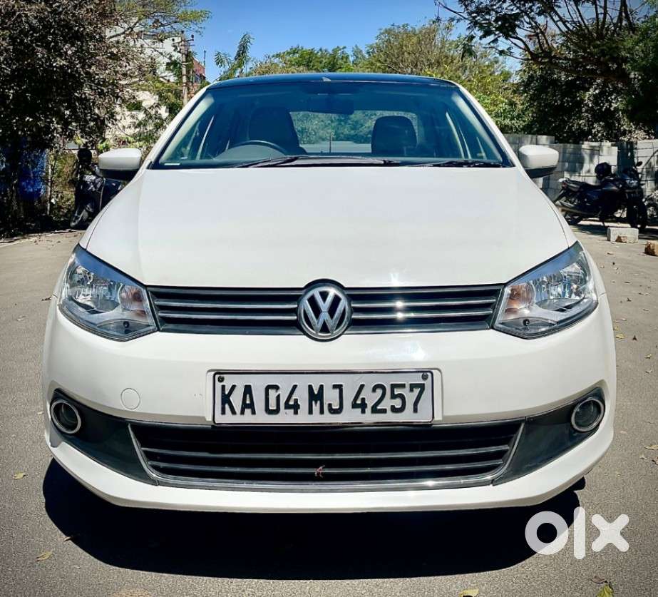 Volkswagen Vento 2010-2013 Petrol Highline At, 2011, Petrol