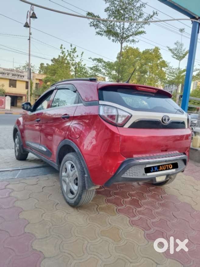 Tata Nexon 1.2 Revotron Xm (s), 2019, Petrol