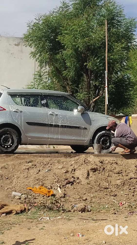 Maruti Suzuki Swift 2012 Diesel 100000 Km Driven