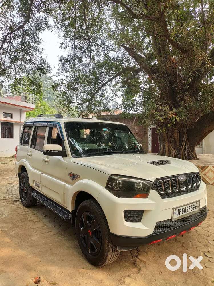 Mahindra Scorpio S4
