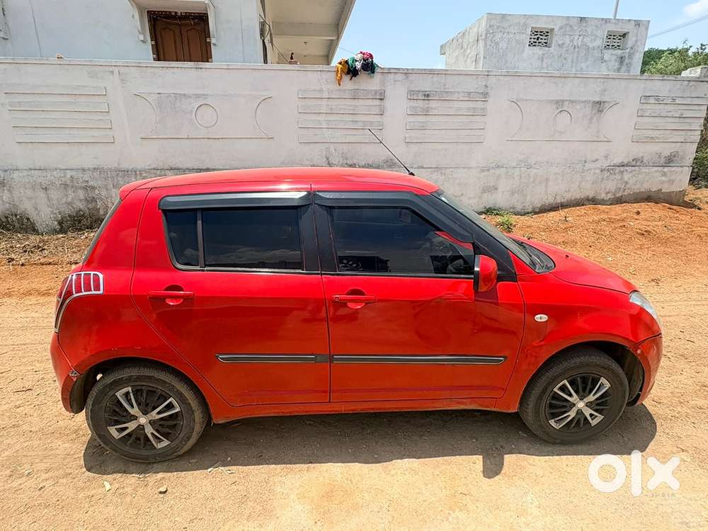 Maruti Suzuki Swift Petrol Manual 2006