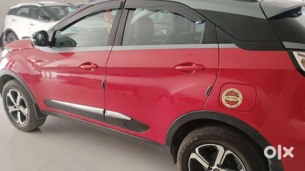Tata Nexon 1.2 Revotron Xz Plus Premium Dual Tone, 2022, Petrol