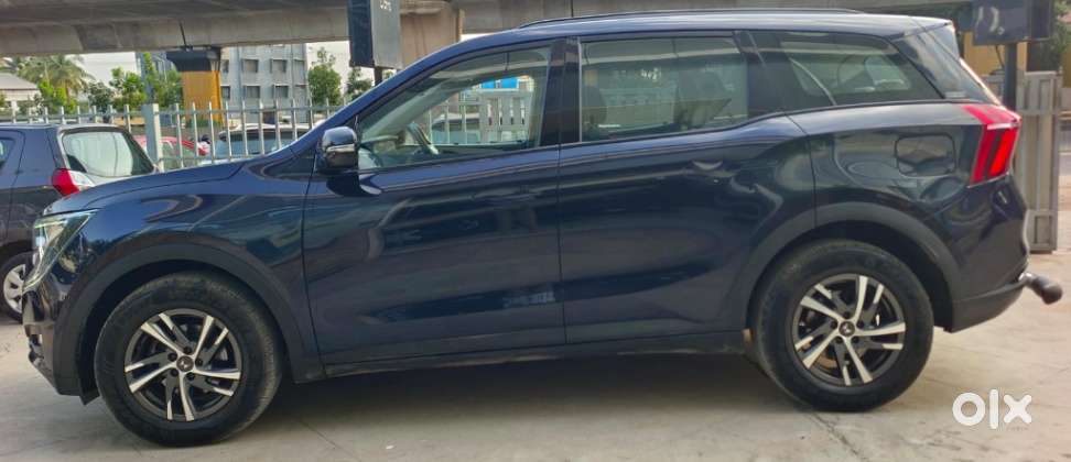 Mahindra Xuv700 2.2 Ax 5 Diesel At 7 Str, 2023, Diesel
