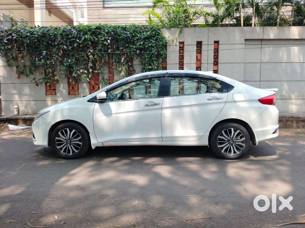 Honda City V Mt Sunroof, 2018, Petrol