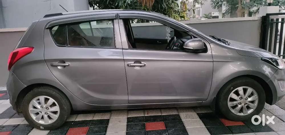Hyundai I20 2013 Petrol Well Maintained