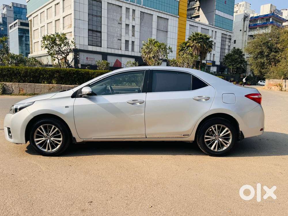 Toyota Corolla Altis Vl, 2015, Petrol