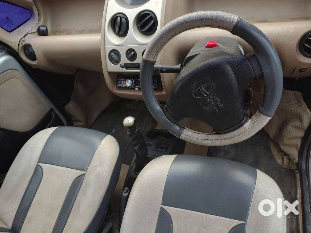 Tata Nano Xe, 2012, Petrol