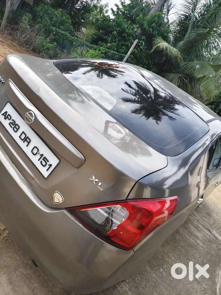 Nissan Sunny Xv 2012 Car