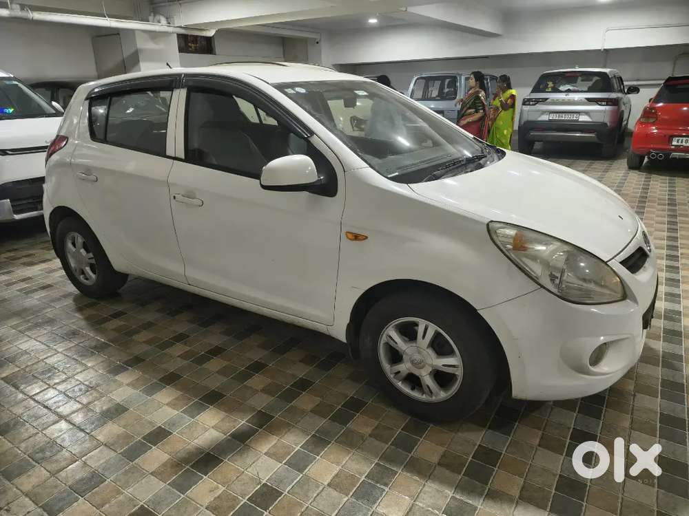 Hyundai I20 2009 Petrol Well Maintained