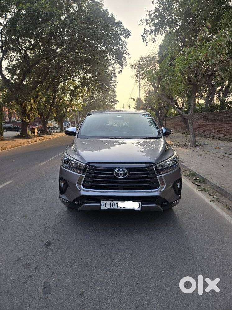 Toyota Innova Crysta 2.4 Z 7 Str, 2022, Diesel