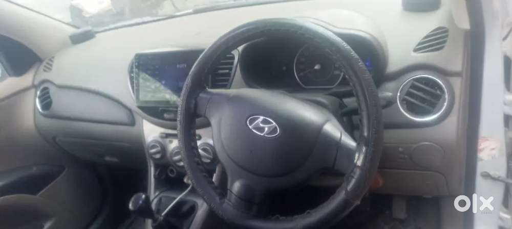 Hyundai I10 Petrol At 2012