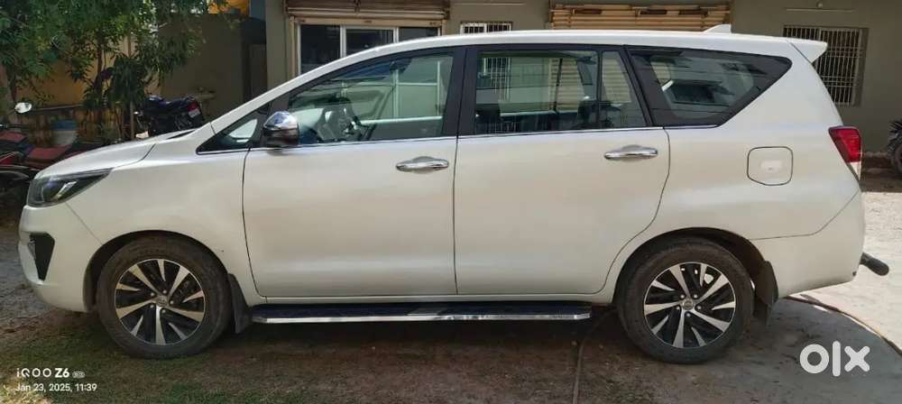 Toyota Innova Crysta 2021