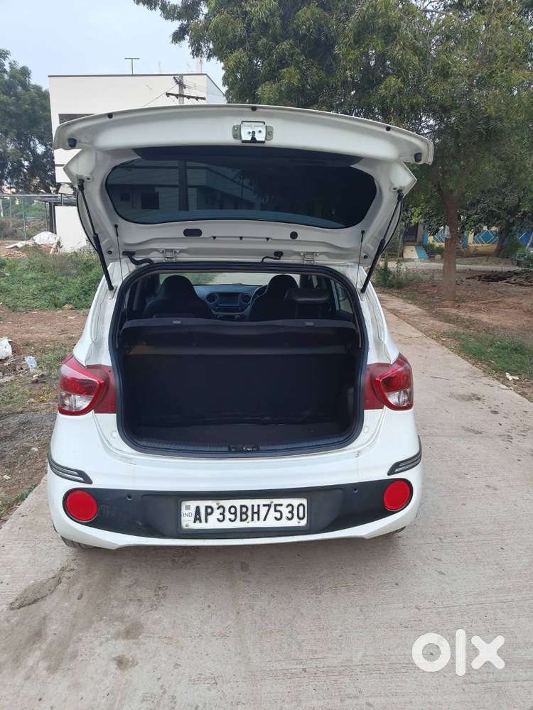 Hyundai Grand I10 2019 Petrol 45000 Km Driven