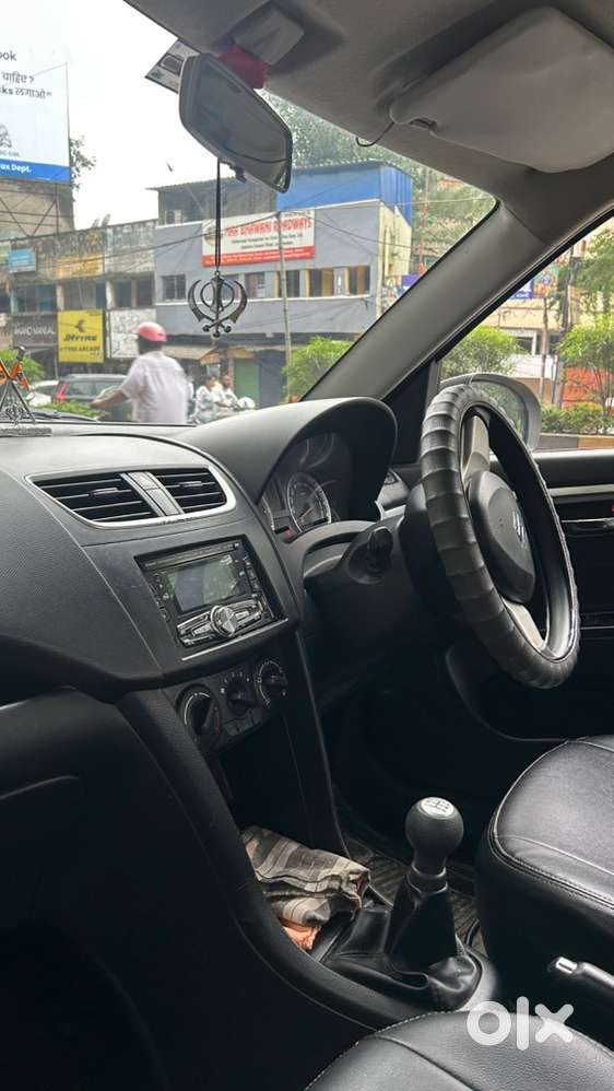 Maruti Suzuki Swift Vxi