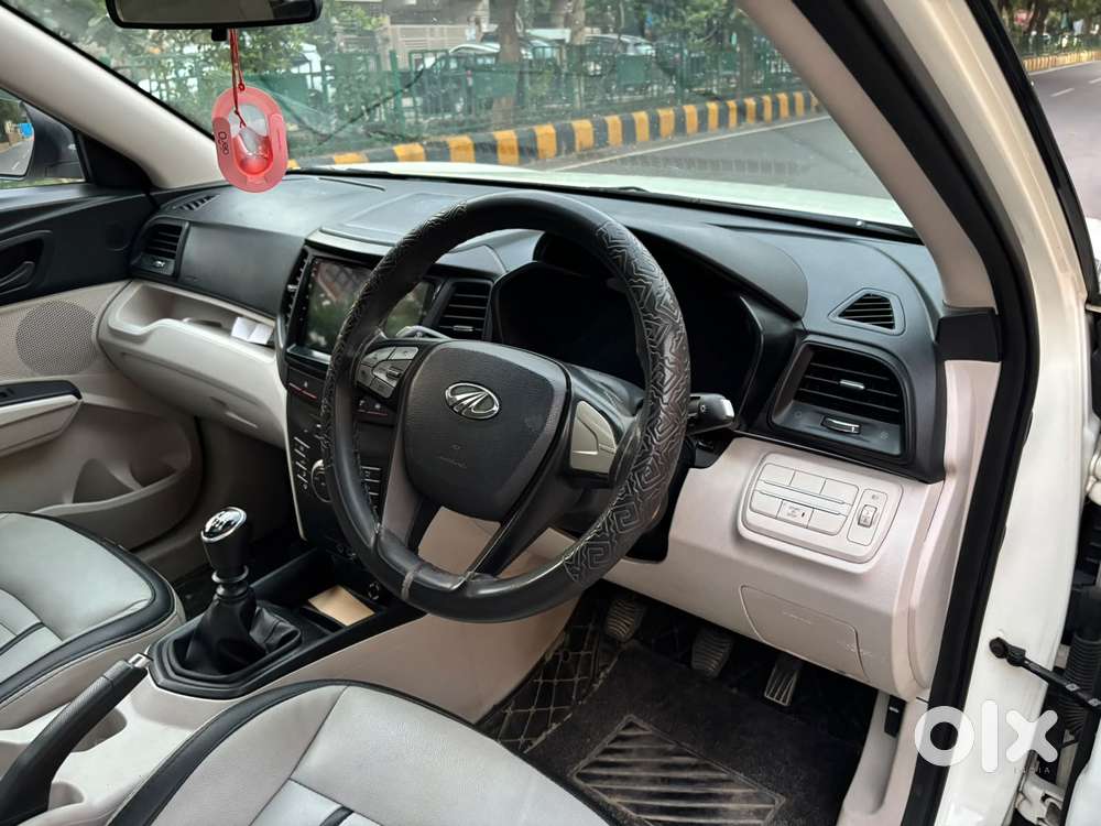 Mahindra Xuv300 Turbosport W6, 2021, Petrol