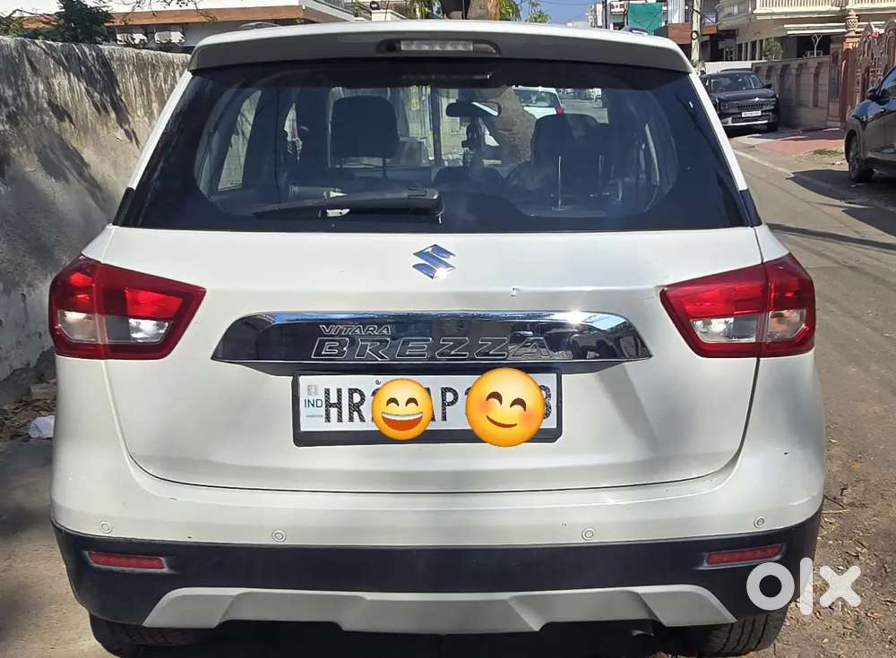 Maruti Suzuki Brezza 2019 Diesel 96580 Km Driven Single Hand