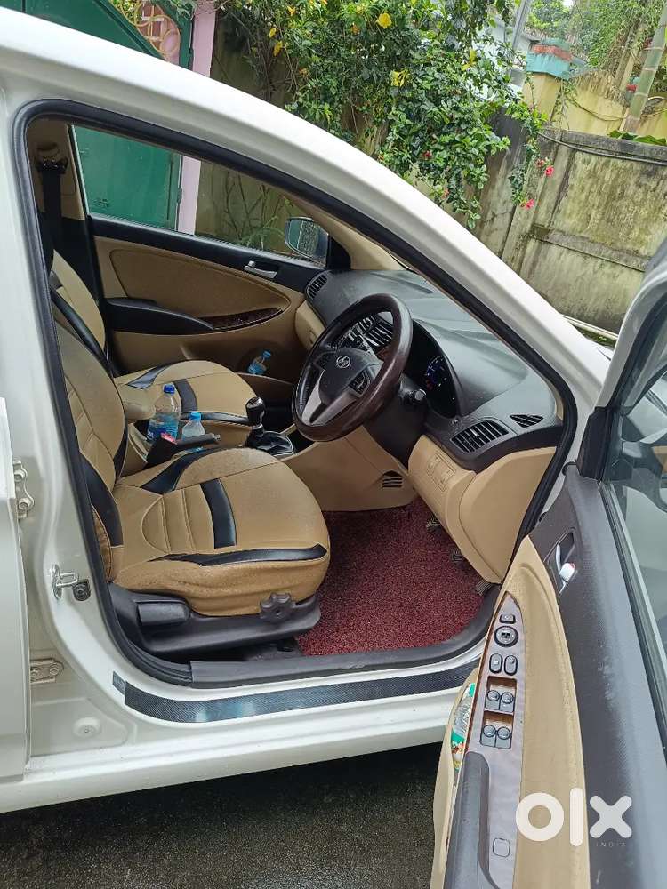 Hyundai Verna 2015 Petrol 75000 Km Driven