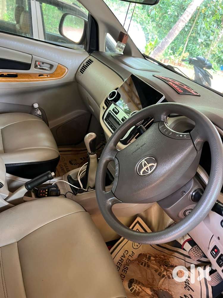 Toyota Innova 2010 Diesel Well Maintained