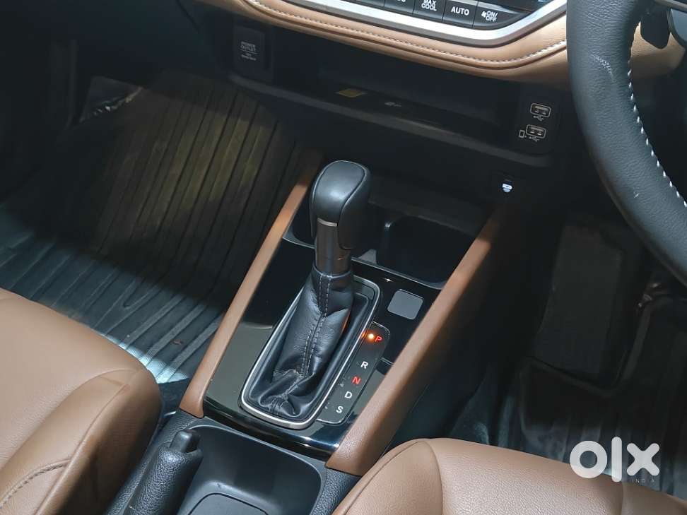 Honda Elevate Zx Cvt, 2024, Petrol
