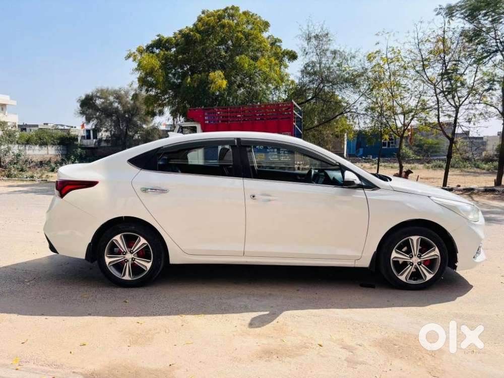 Hyundai Verna, 2018, Petrol