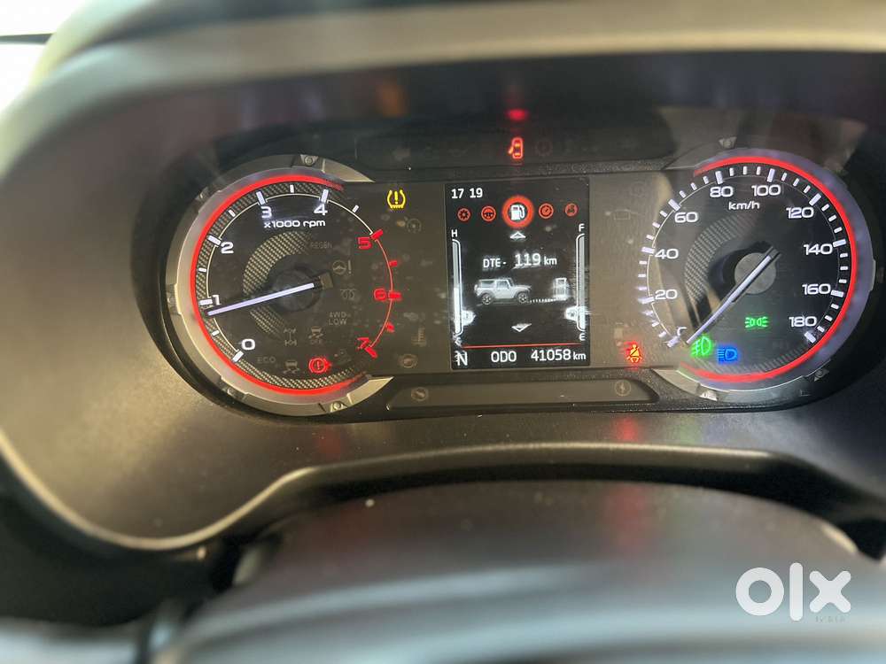 Mahindra Thar Lx Convertible Top Diesel Mt 4wd, 2022, Diesel