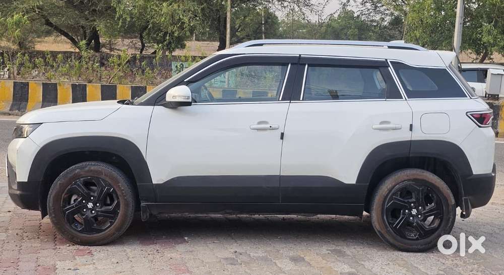 Maruti Suzuki Vitara Brezza 1.5 Zxi, 2023, Petrol