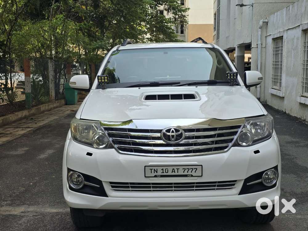Toyota Fortuner 3.0 4x4 Manual, 2012, Diesel