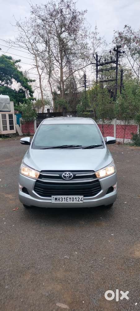 Toyota Innova Crysta 2.4 Gx Mt 8s, 2017, Diesel