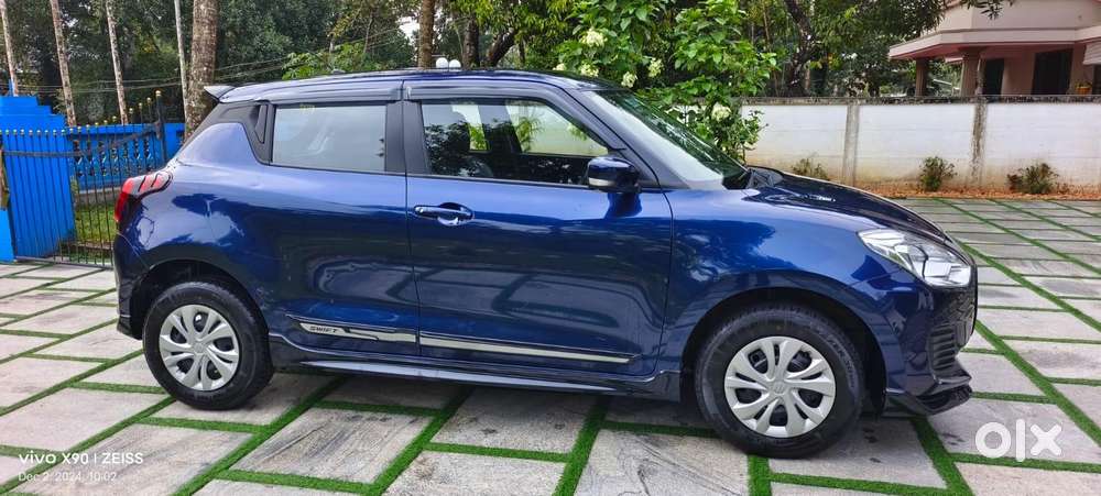 Maruti Suzuki Swift 2018 Amt Vxi, 2022, Petrol