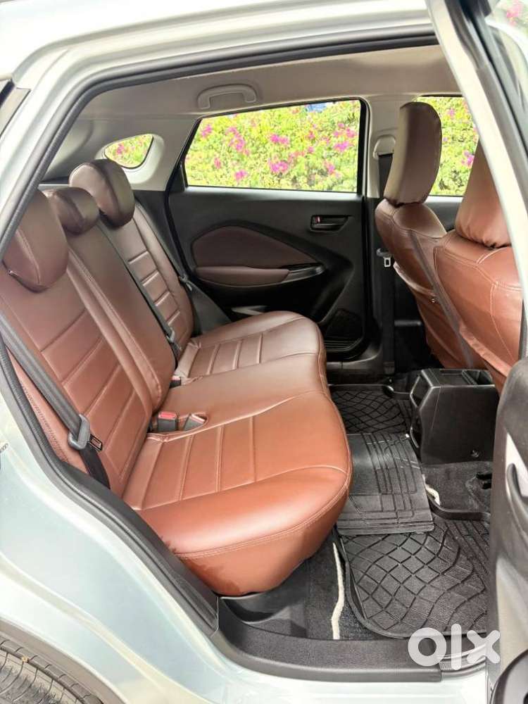 Maruti Suzuki Fronx Delta 1.2 Ags, 2025, Petrol