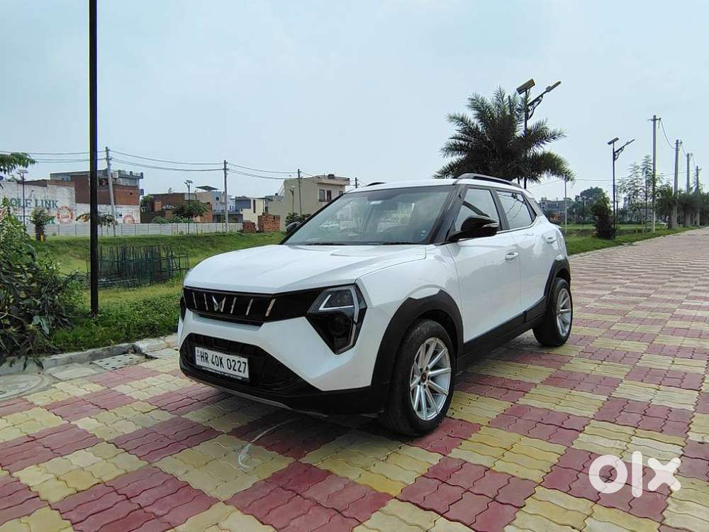 Mahindra Xuv 3xo Ax5 Ds Mt, 2024, Diesel